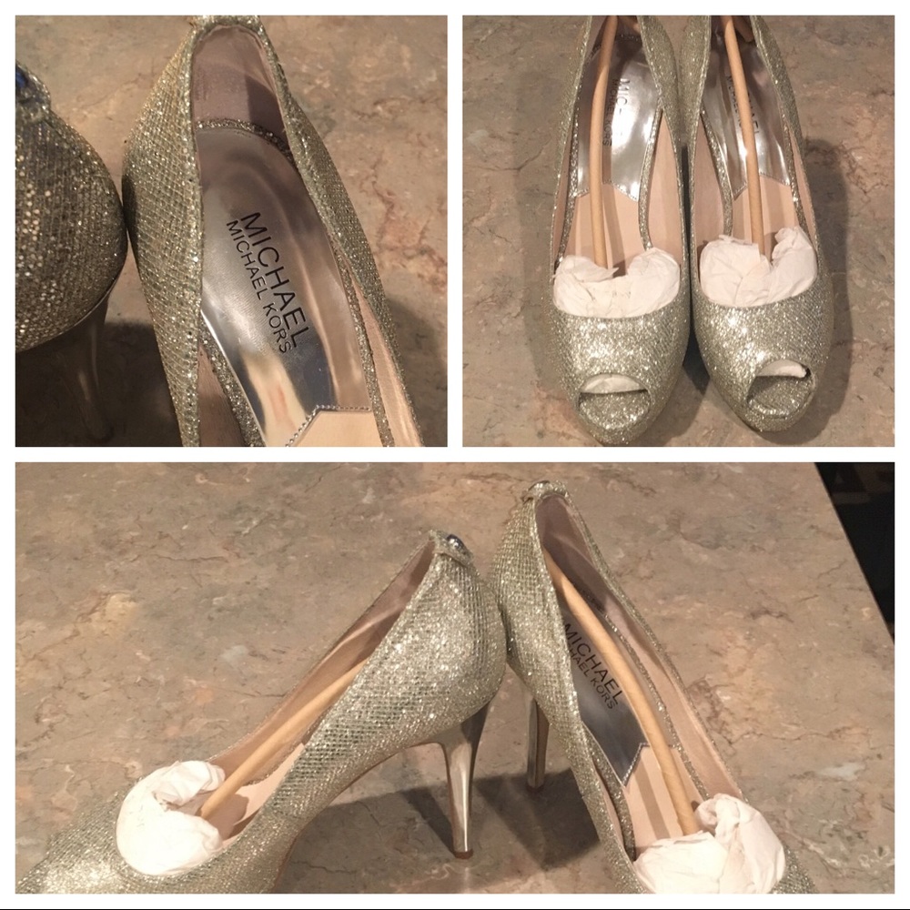 Michael Kors Silver Pumps